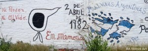 Malvinas graffiti buenos aires © buenosairesstreetart.com mural stencil buenos aires street art