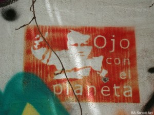 international earth day ojo con el planeta buenos aires street art © buenosairesstreetart.com
