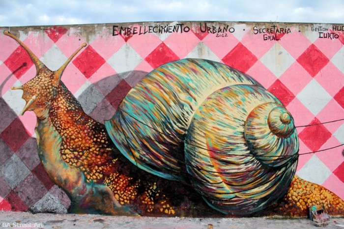 snail graffiti martin ron murales buenos aires street art buenosairesstreetart.com