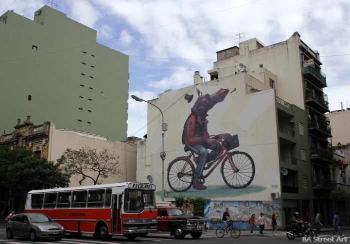 aryz meeting of styles mural san telmo buenos aires argentina arte urbano caballo buenosairesstreetart.com
